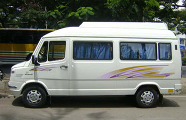 8 Seater Tempo Traveller Hire in Amritsar