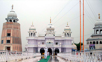 Gurudwaras in Punjab Darshan Yatra